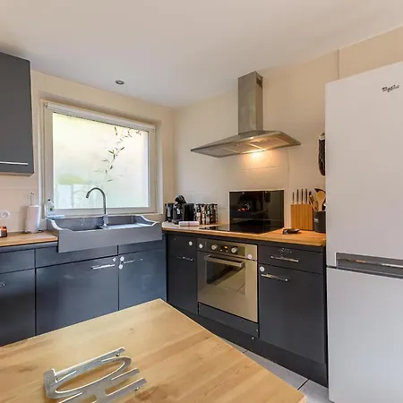 Le Cocon Augustine Duplex Avec Charme Et Vue, Lla Selections By Location Lac Annecy *