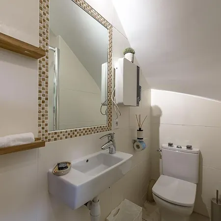 Le Cocon Augustine Duplex Avec Charme Et Vue, Lla Selections By Location Lac Annecy *