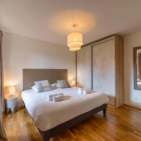 Le Cocon Augustine Duplex Avec Charme Et Vue, Lla Selections By Location Lac Annecy Lejlighed Sévrier