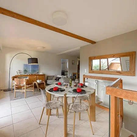 Le Cocon Augustine Duplex Avec Charme Et Vue, Lla Selections By Location Lac Annecy Apartament